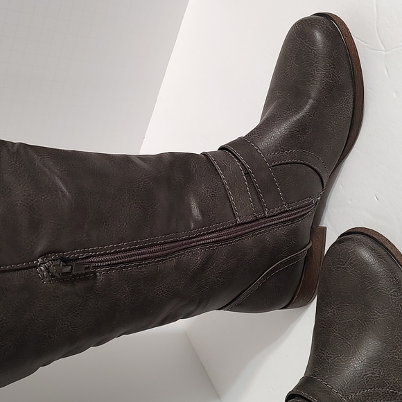 New Gray JustFab Boots sz 7.5W - Picture 2 of 7